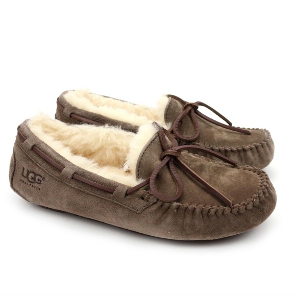 UGG | Shoes | Ugg Dakota Espresso Suede 